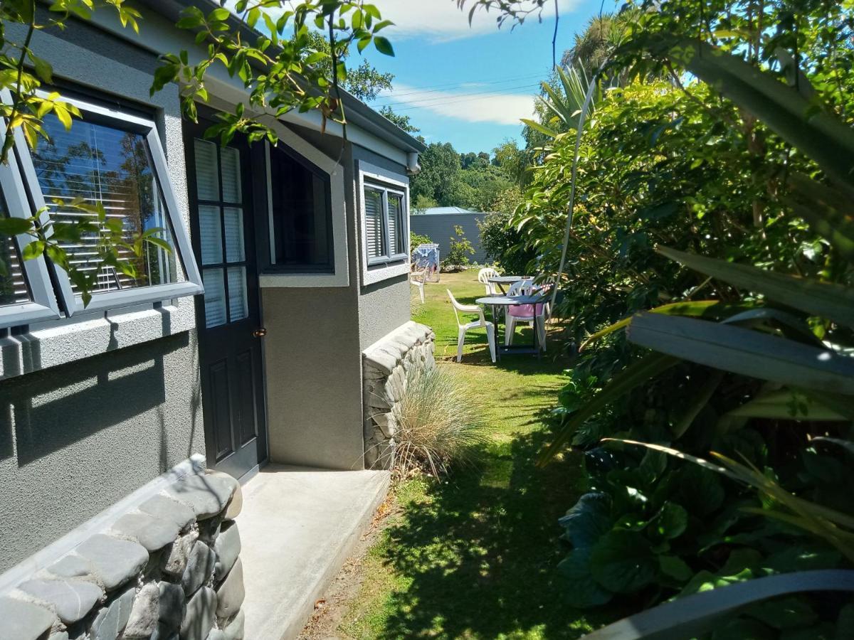 Four Peaks Motel เจอราลดีน ภายนอก รูปภาพ