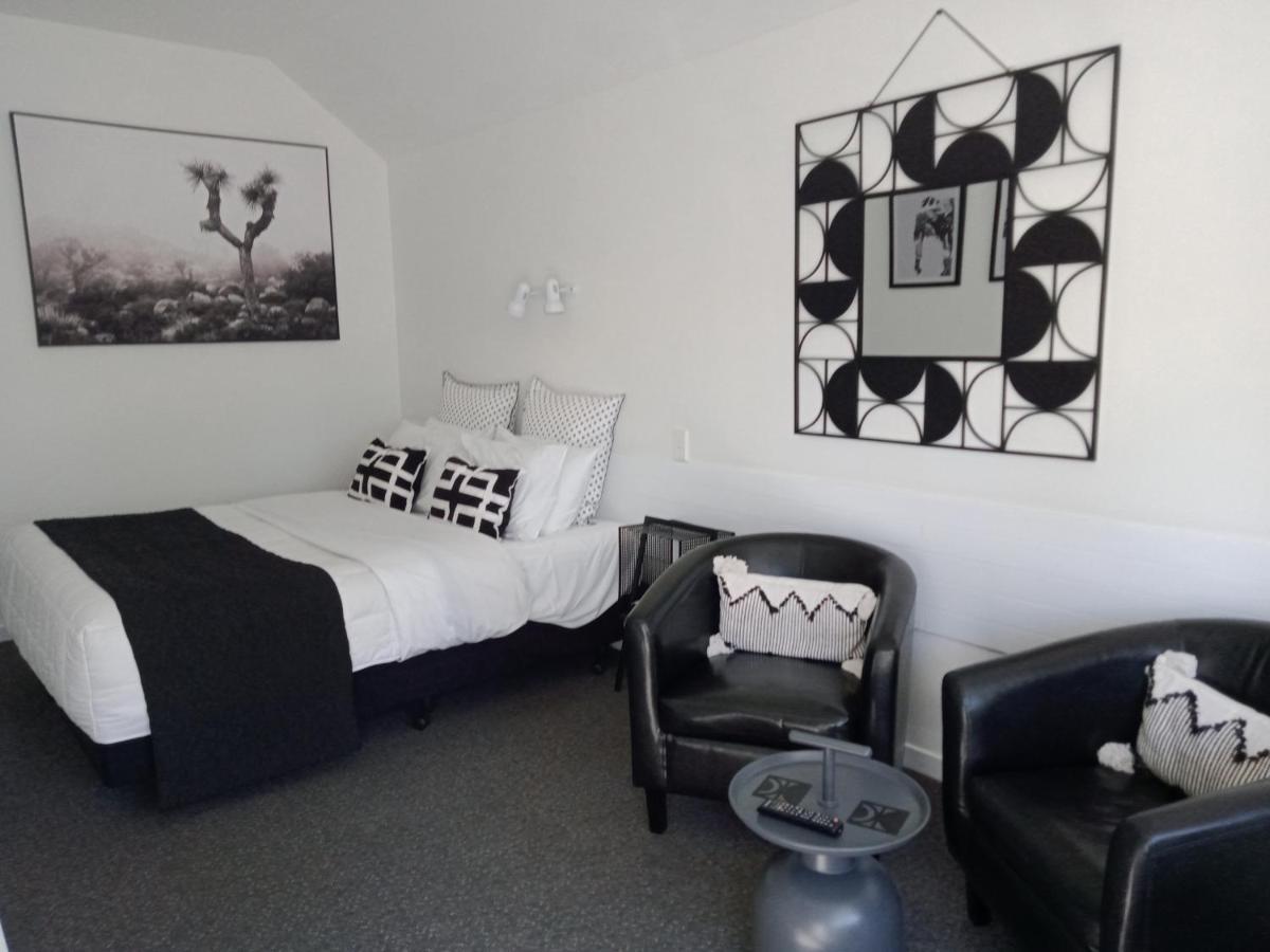 Four Peaks Motel เจอราลดีน ภายนอก รูปภาพ