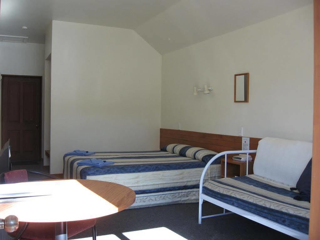 Four Peaks Motel เจอราลดีน ภายนอก รูปภาพ